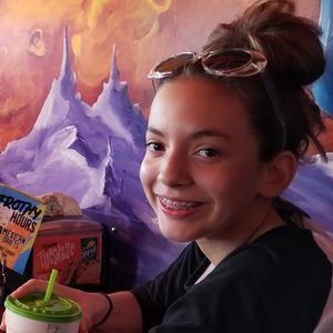 Meet your Posher, Malia